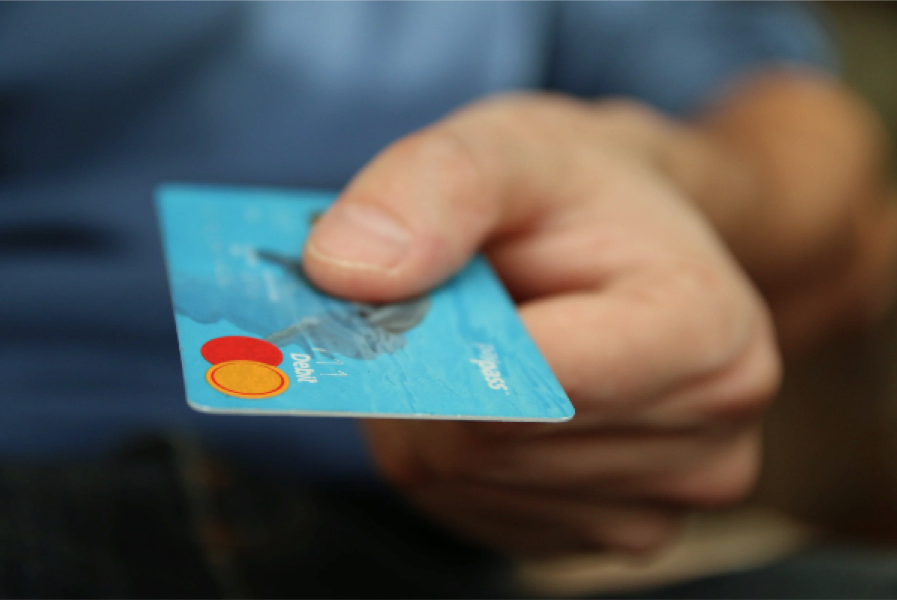 online-shopping-with-credit-card
